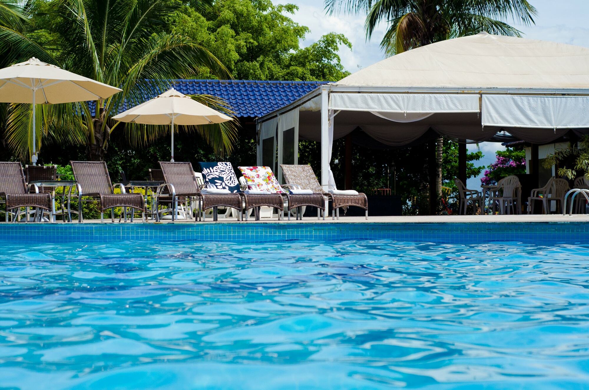 Colonial Plaza Hotel Pindamonhangaba Bagian luar foto